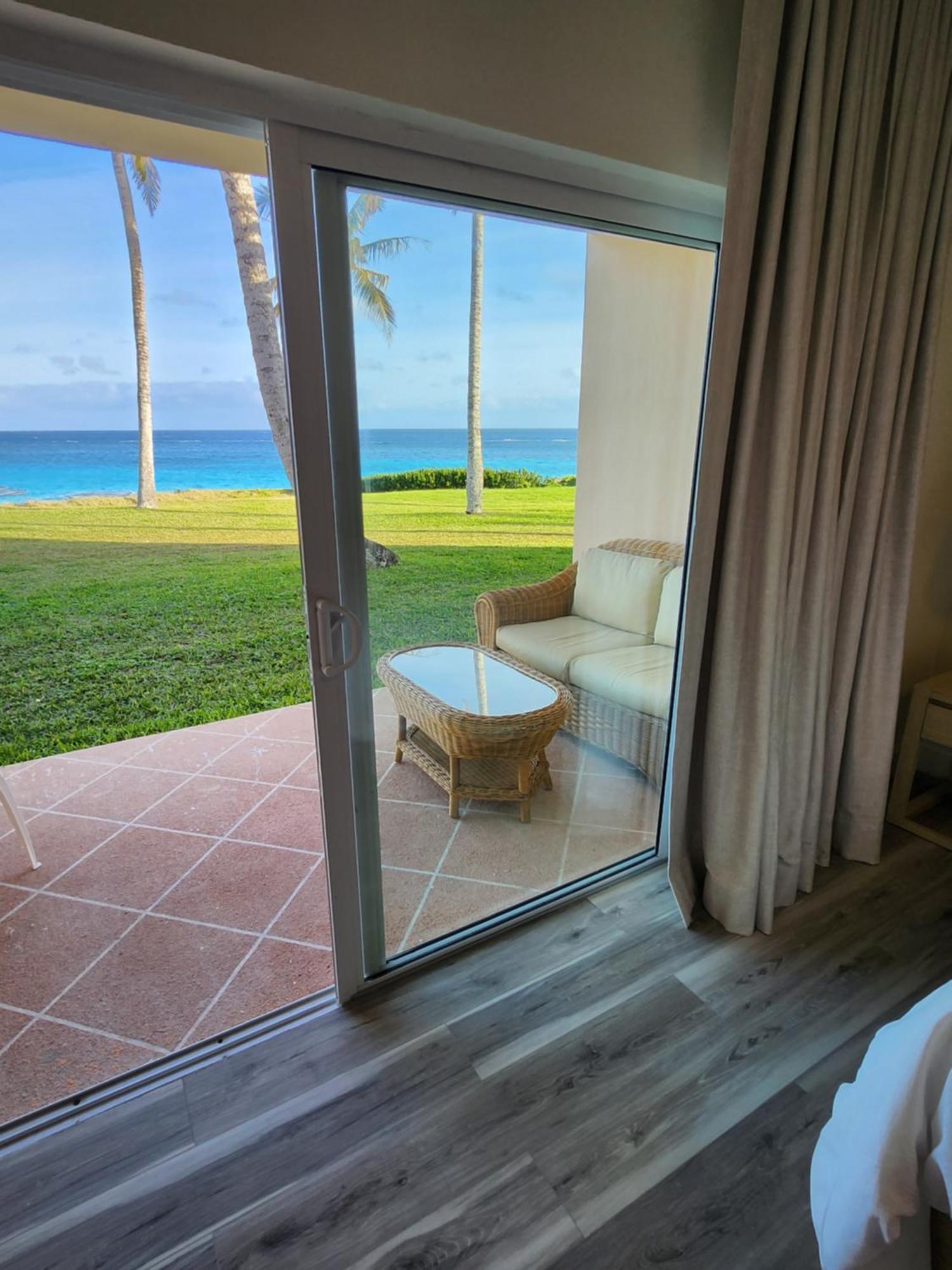 Hotel Coco Reef Bermuda Mount Pleasant Exterior foto